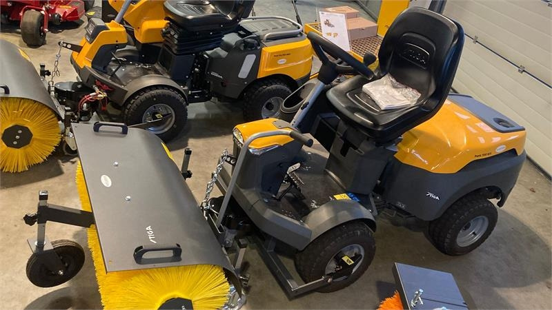 Stiga Park 700 WX 100 cm fejemaskine - Máquina agrícola: foto 2 Stiga Park 700 WX 100 cm fejemaskine - Máquina agrícola: foto 2