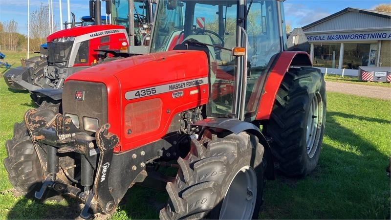 Massey Ferguson 4355 Power Shuttle 24-24 - Trator: foto 1 Massey Ferguson 4355 Power Shuttle 24-24 - Trator: foto 1