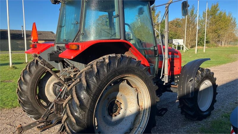 Massey Ferguson 4355 Power Shuttle 24-24 - Trator: foto 5 Massey Ferguson 4355 Power Shuttle 24-24 - Trator: foto 5