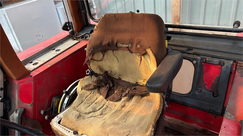 Massey Ferguson 699 - Trator: foto 4 Massey Ferguson 699 - Trator: foto 4