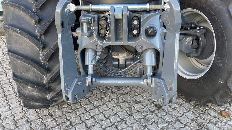 Massey Ferguson 6S.165 Dyna 6 Exclusive - Trator: foto 4 Massey Ferguson 6S.165 Dyna 6 Exclusive - Trator: foto 4