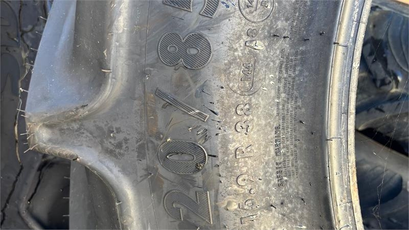 Mitas 420/85R38 & 340/85R28 - Pneu de Veículo municipal/ Especial: foto 3 Mitas 420/85R38 & 340/85R28 - Pneu de Veículo municipal/ Especial: foto 3