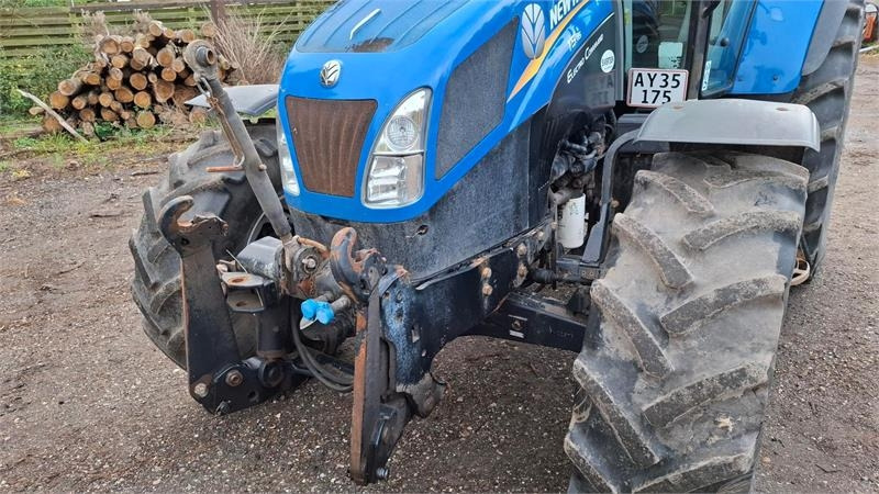 New Holland T5.115 EC - Trator: foto 5 New Holland T5.115 EC - Trator: foto 5