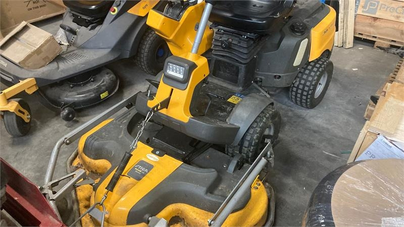 Stiga Park Pro 540IX 4WD 125 Combi Pro el. - Cortador de grama: foto 2 Stiga Park Pro 540IX 4WD 125 Combi Pro el. - Cortador de grama: foto 2