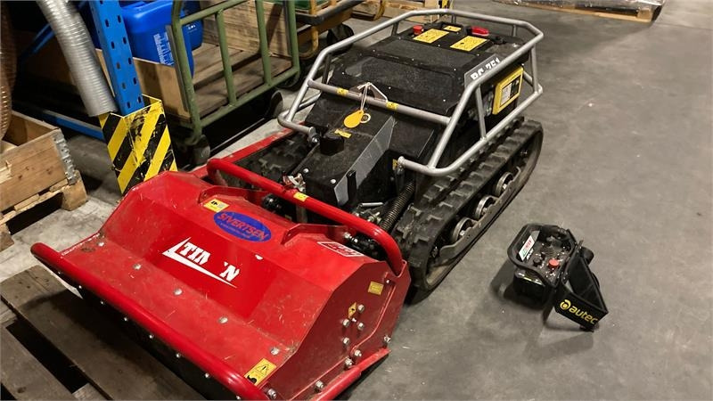 Timan RC-751 Kun 18 timer - Cortador de grama: foto 1 Timan RC-751 Kun 18 timer - Cortador de grama: foto 1