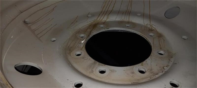 Titan Svejste fælge............ 15x30 - Pneu de Máquina agrícola: foto 4 Titan Svejste fælge............ 15x30 - Pneu de Máquina agrícola: foto 4