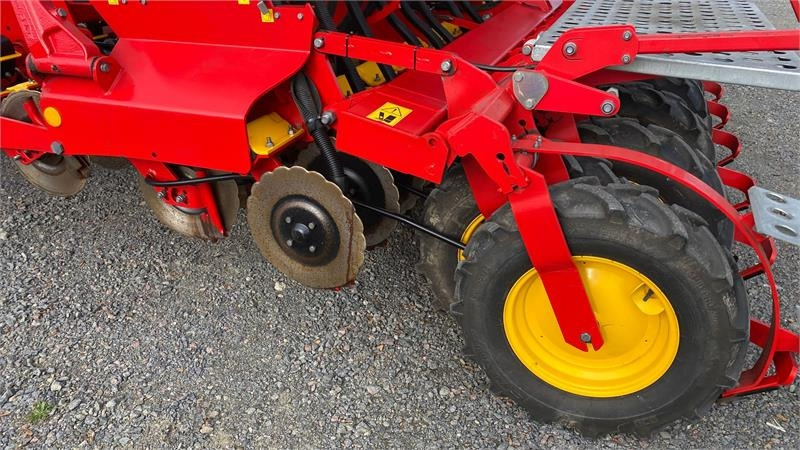 Vaderstad Rapid 400C Combi - Semeadora combinada: foto 4 Vaderstad Rapid 400C Combi - Semeadora combinada: foto 4