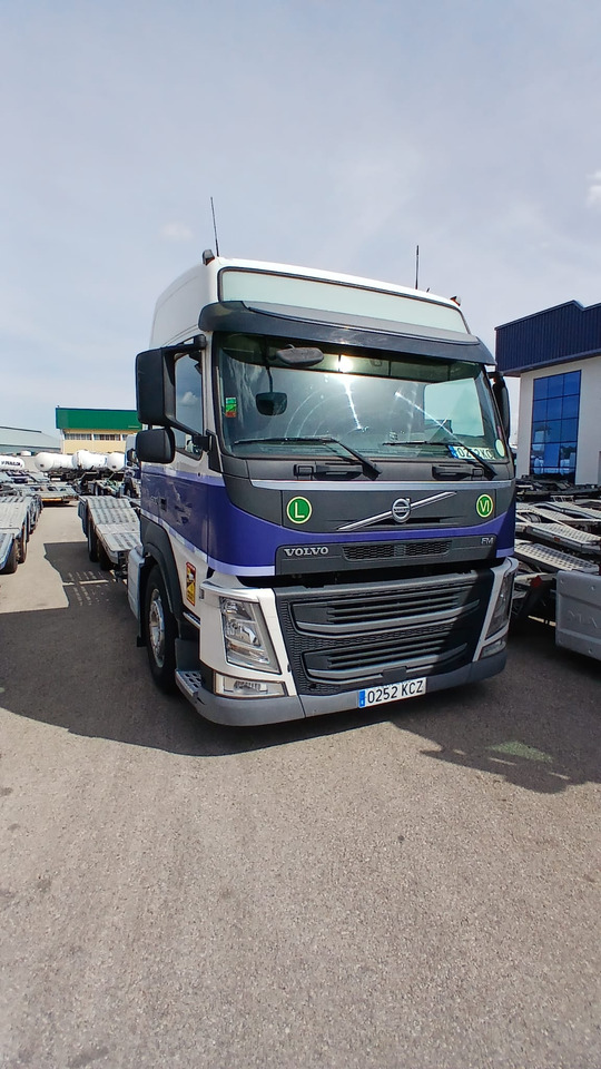 VOLVO FM 42 B3 500 - Caminhão chassi: foto 3 VOLVO FM 42 B3 500 - Caminhão chassi: foto 3