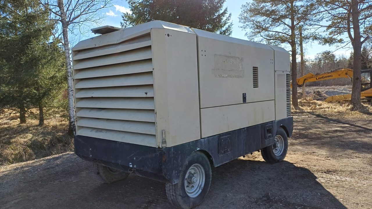 DOOSAN 12250 - Compressor de ar: foto 1 DOOSAN 12250 - Compressor de ar: foto 1