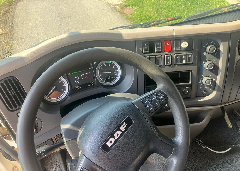 DAF DAF LF 180 kurierka kontener 18 palet - Caminhão furgão: foto 3 DAF DAF LF 180 kurierka kontener 18 palet - Caminhão furgão: foto 3