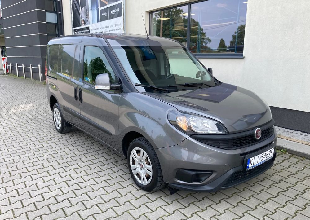 Fiat FIAT DOBLO 3 OSOBOWY krótki parnter berlingo - Furgão: foto 2 Fiat FIAT DOBLO 3 OSOBOWY krótki parnter berlingo - Furgão: foto 2