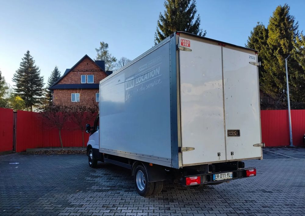 Iveco DAILY 35C13 Kurierka - Carrinha de contentor: foto 4 Iveco DAILY 35C13 Kurierka - Carrinha de contentor: foto 4