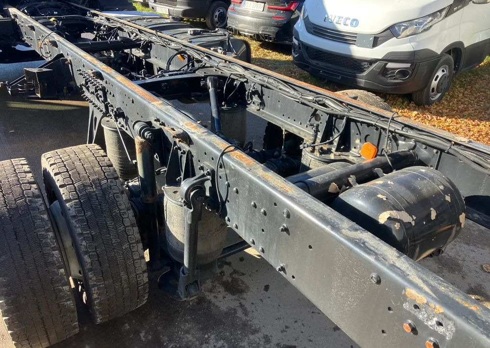 MAN MAN TGM 12.290 euro  6 ramo do zabudowy - Caminhão chassi: foto 5 MAN MAN TGM 12.290 euro  6 ramo do zabudowy - Caminhão chassi: foto 5