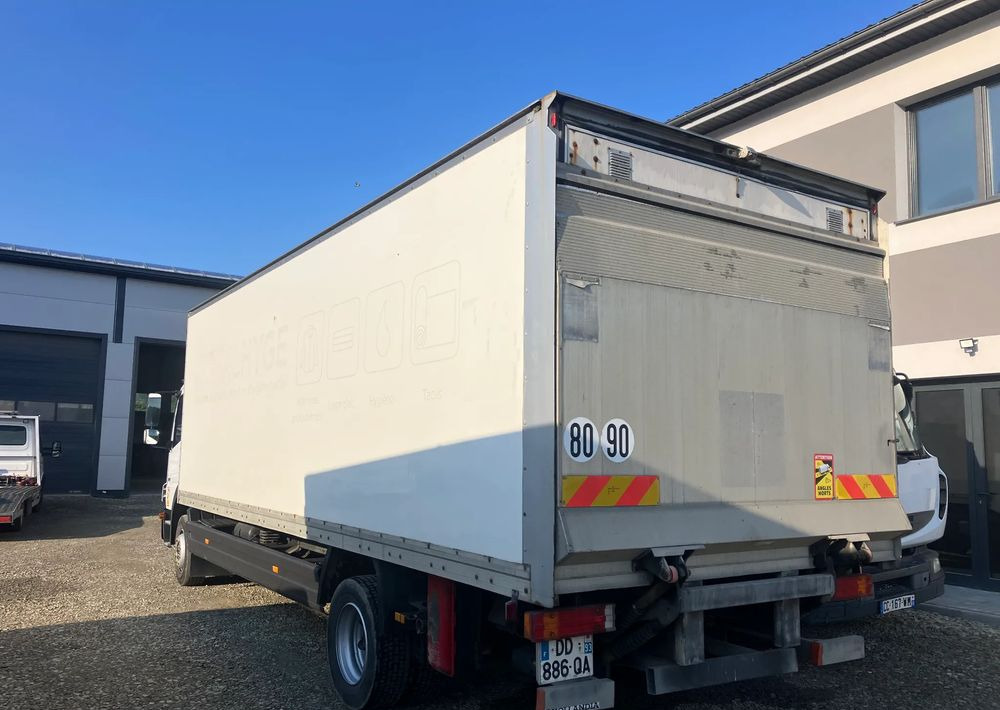 Mercedes-Benz Atego 1218  kurierka kontener - Caminhão furgão: foto 3 Mercedes-Benz Atego 1218  kurierka kontener - Caminhão furgão: foto 3