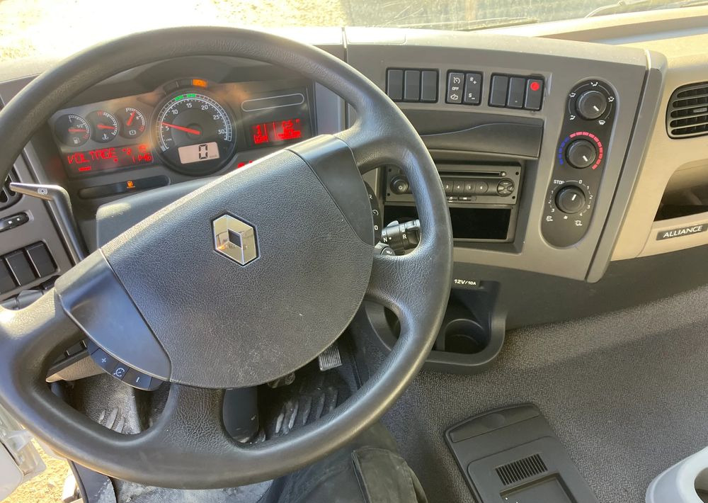 Renault RENAULT Premium 280 ramo do zabudowy - Caminhão chassi: foto 5 Renault RENAULT Premium 280 ramo do zabudowy - Caminhão chassi: foto 5