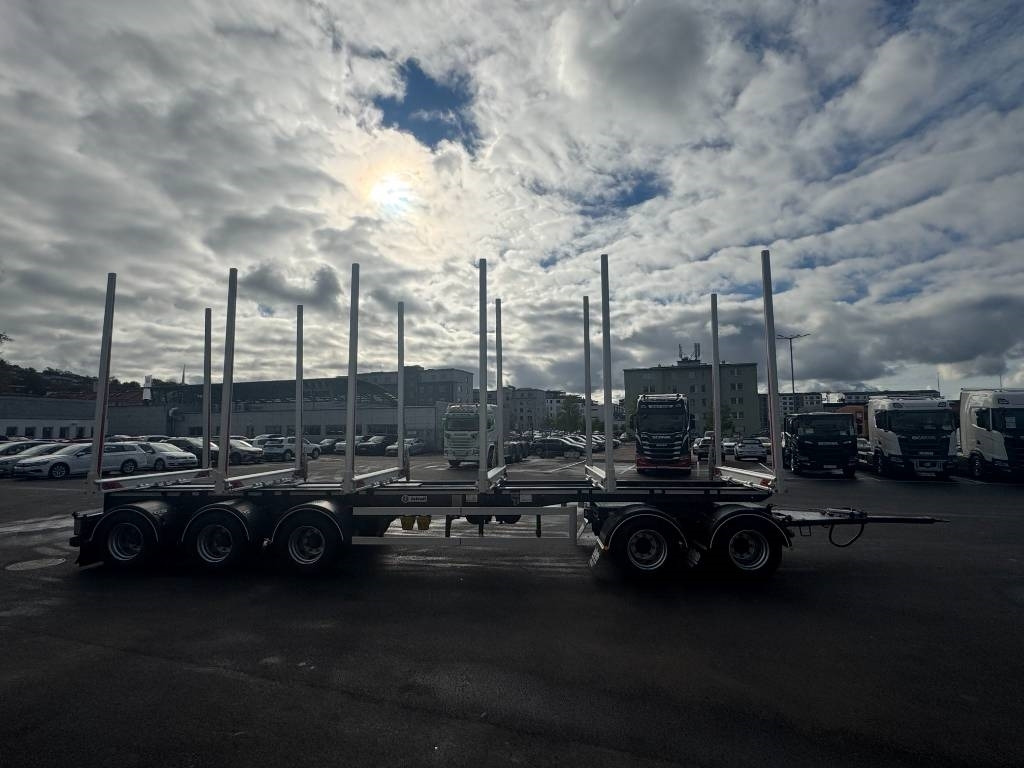 Istrail Cosmos 5-axlad timmervagn - Reboque transporte de madeira: foto 4 Istrail Cosmos 5-axlad timmervagn - Reboque transporte de madeira: foto 4