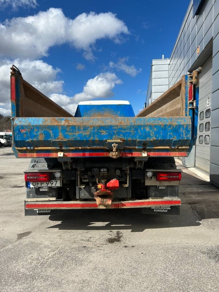 MAN TGX 35.480 8X4-4 BL - Caminhão basculante: foto 5 MAN TGX 35.480 8X4-4 BL - Caminhão basculante: foto 5