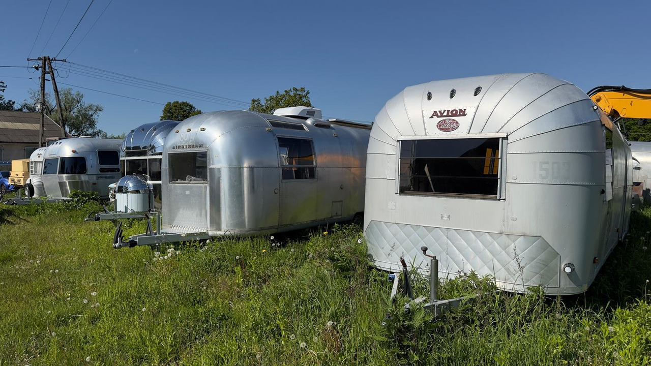 1992 Airstream Classic 1992 Airstream Classic – Fully Rebuilt Vintage Travel Trailer - Roulote bar: foto 1 1992 Airstream Classic 1992 Airstream Classic – Fully Rebuilt Vintage Travel Trailer - Roulote bar: foto 1
