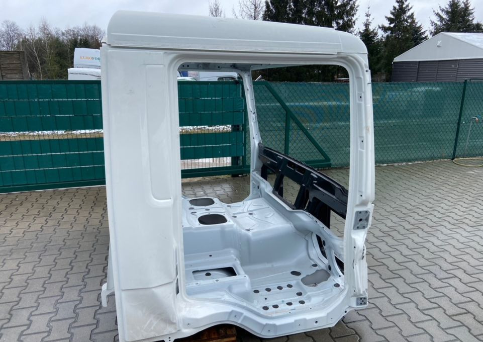 Kabina MAN TGL nowy model TGL3 2022 - Cabine de Caminhão: foto 5 Kabina MAN TGL nowy model TGL3 2022 - Cabine de Caminhão: foto 5