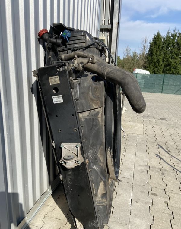 Komplet chłodnic MAN TGX euro 6 chłodnice 90 cm - Radiador de Automóvel: foto 3 Komplet chłodnic MAN TGX euro 6 chłodnice 90 cm - Radiador de Automóvel: foto 3