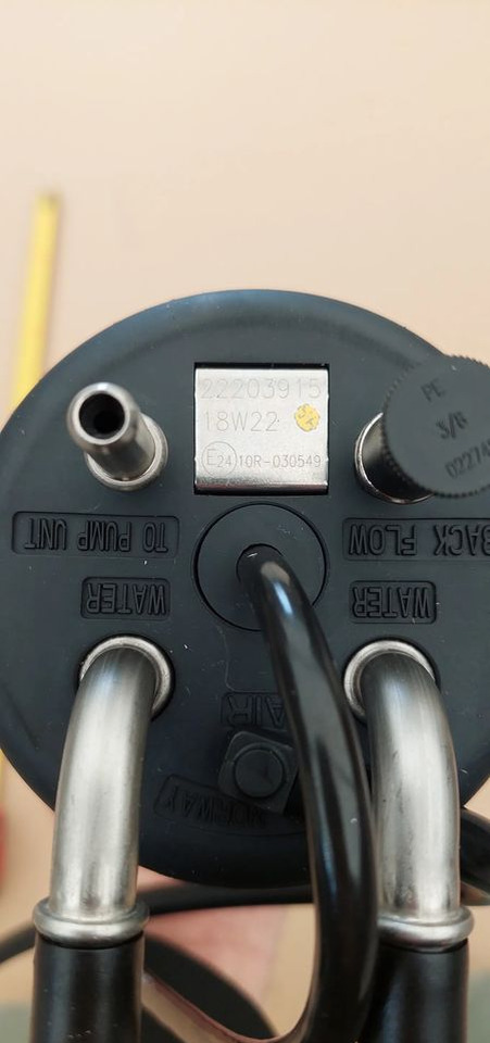 RENAULT GAMA T SMOK CZUJNIK POZIOMU ADBLUE NOWY - Sensor de Automóvel: foto 2 RENAULT GAMA T SMOK CZUJNIK POZIOMU ADBLUE NOWY - Sensor de Automóvel: foto 2