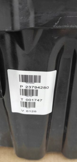 RENAULT GAMA T VOLVO FH4 MISKA OLEJOWA NOWA ORYGINAŁ 23794280 - Cárter de óleo de Caminhão: foto 3 RENAULT GAMA T VOLVO FH4 MISKA OLEJOWA NOWA ORYGINAŁ 23794280 - Cárter de óleo de Caminhão: foto 3