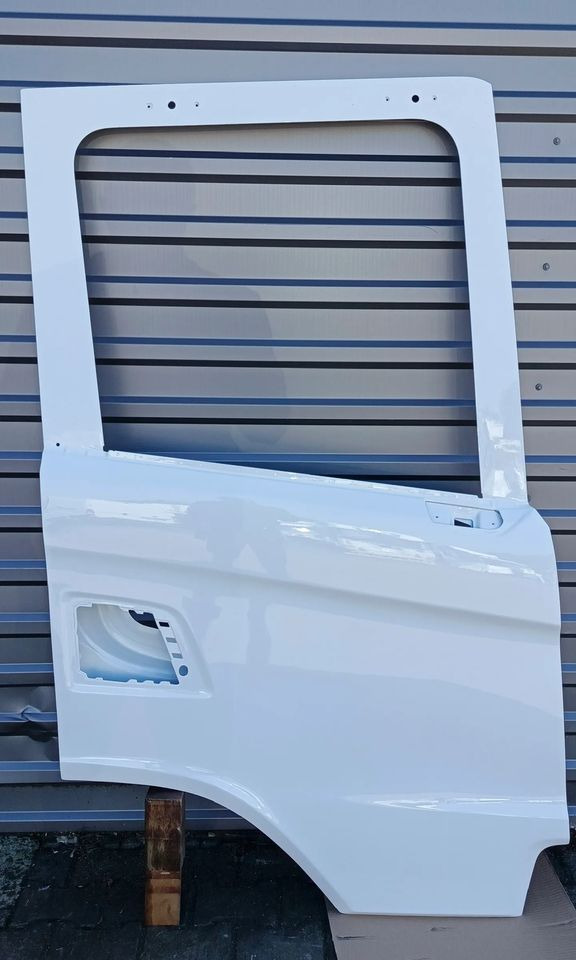 SCANIA G NGT DRZWI PRAWE - Porta e peças de Caminhão: foto 1 SCANIA G NGT DRZWI PRAWE - Porta e peças de Caminhão: foto 1