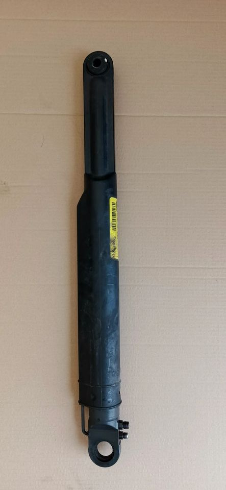 SCANIA R S SIŁOWNIK DRĄŻEK PODNOSZENIA KABINY 2567559 - Cilindro hidráulico de Caminhão: foto 1 SCANIA R S SIŁOWNIK DRĄŻEK PODNOSZENIA KABINY 2567559 - Cilindro hidráulico de Caminhão: foto 1