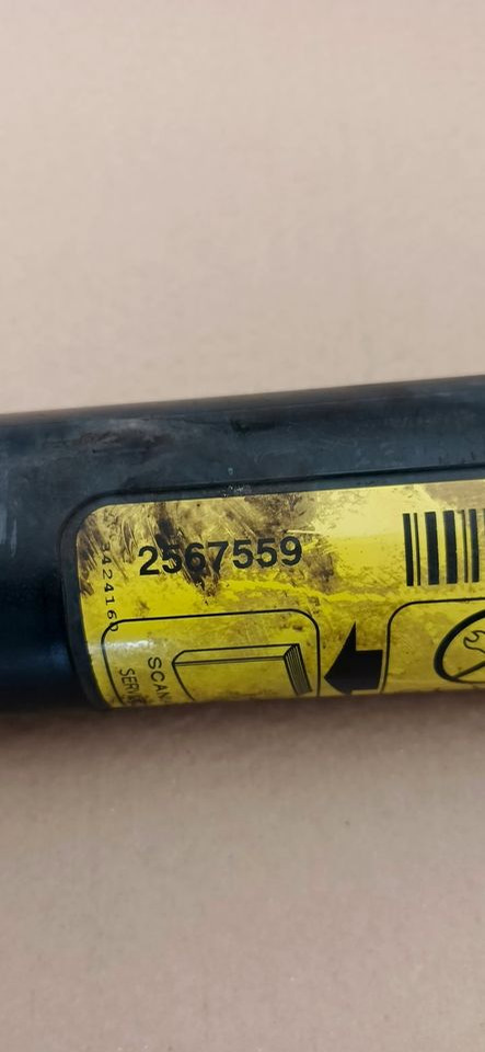 SCANIA R S SIŁOWNIK DRĄŻEK PODNOSZENIA KABINY 2567559 - Cilindro hidráulico de Caminhão: foto 2 SCANIA R S SIŁOWNIK DRĄŻEK PODNOSZENIA KABINY 2567559 - Cilindro hidráulico de Caminhão: foto 2