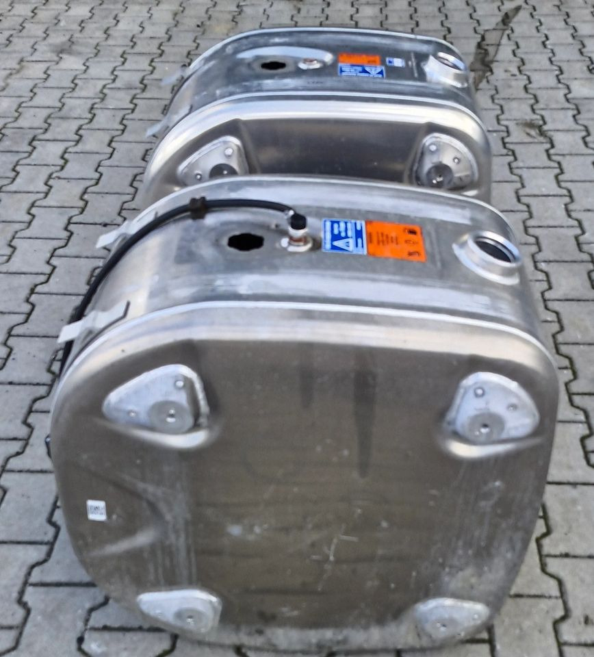 SCANIA R S ZBIORNIK PALIWA 200L NOWY - Tanque de combustível de Caminhão: foto 3 SCANIA R S ZBIORNIK PALIWA 200L NOWY - Tanque de combustível de Caminhão: foto 3