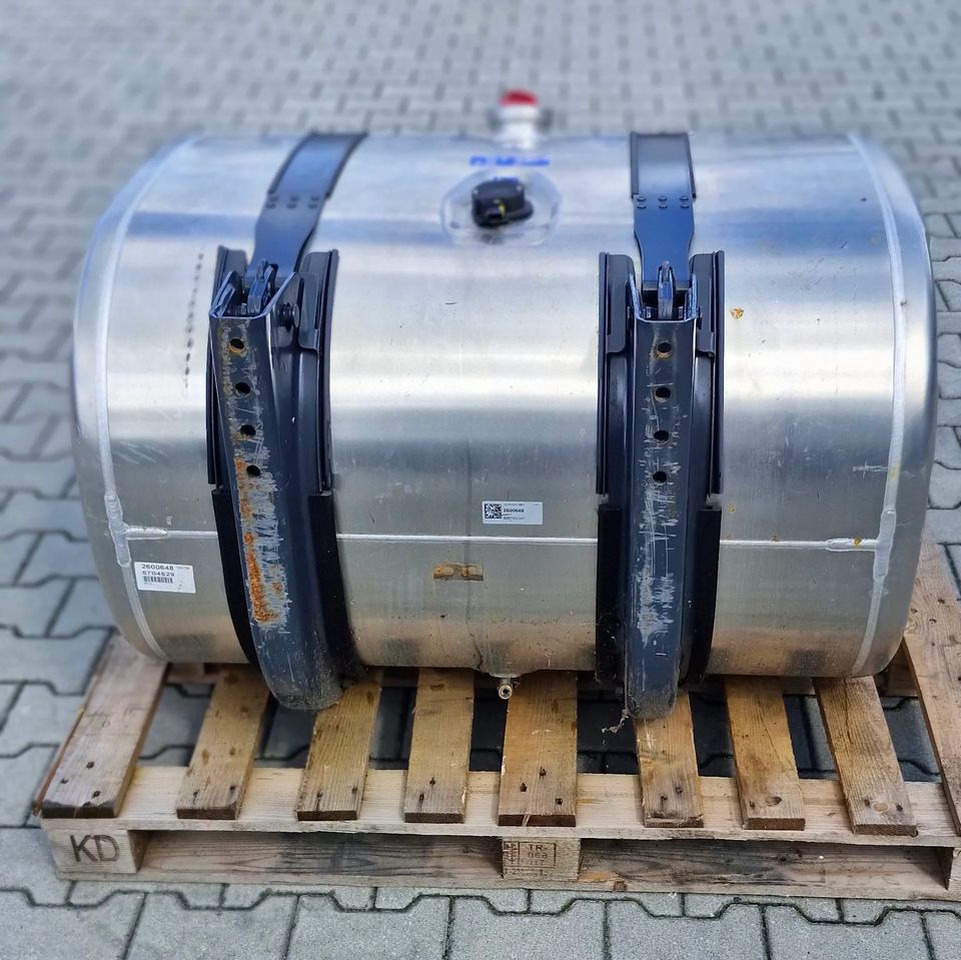 SCANIA R S ZBIORNIK PALIWA 395L NOWY - Tanque de combustível de Caminhão: foto 2 SCANIA R S ZBIORNIK PALIWA 395L NOWY - Tanque de combustível de Caminhão: foto 2