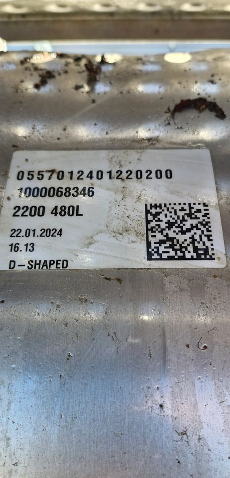 VOLVO FH4 FH5 RENAULT GAMA T ZBIORNIK PALIWA 480L - Tanque de combustível de Caminhão: foto 5 VOLVO FH4 FH5 RENAULT GAMA T ZBIORNIK PALIWA 480L - Tanque de combustível de Caminhão: foto 5