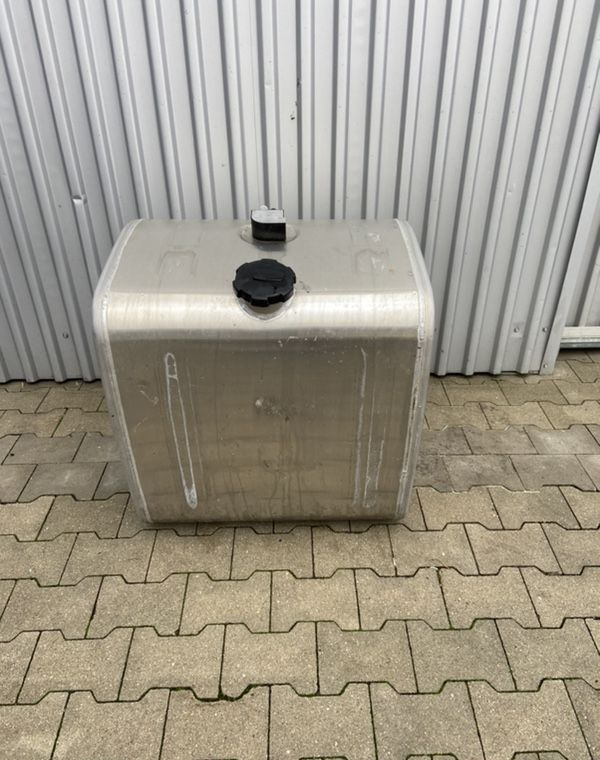 Zbiornik paliwa Volvo FH FM Renault 285 litrów jak NOWY bak - Tanque de combustível de Caminhão: foto 1 Zbiornik paliwa Volvo FH FM Renault 285 litrów jak NOWY bak - Tanque de combustível de Caminhão: foto 1