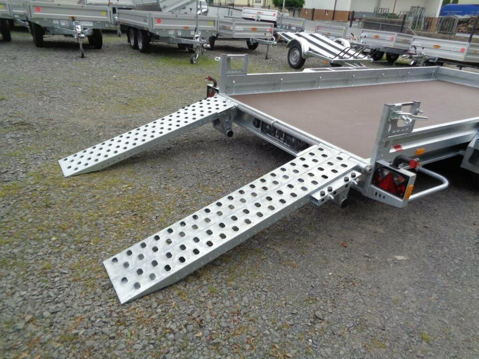 Reboque porta máquinas Böckmann PKW-Anhänger, 3,5 to. Baumaschinen Anhänger Minibagger: foto 8