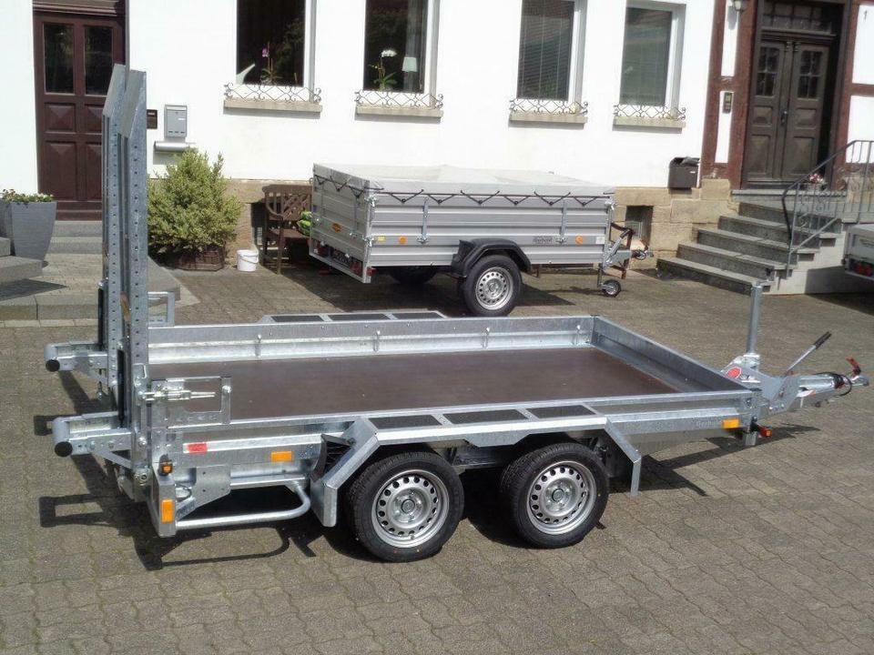 Reboque porta máquinas Böckmann, PKW-Anhänger, Baumaschinentransporter, 2,7 to. 100 km/h: foto 14