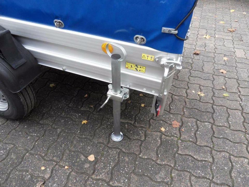 Reboque para carros Böckmann PKW-Anhänger Plane Spriegel, 1350 kg, 100 km/h möglich: foto 16