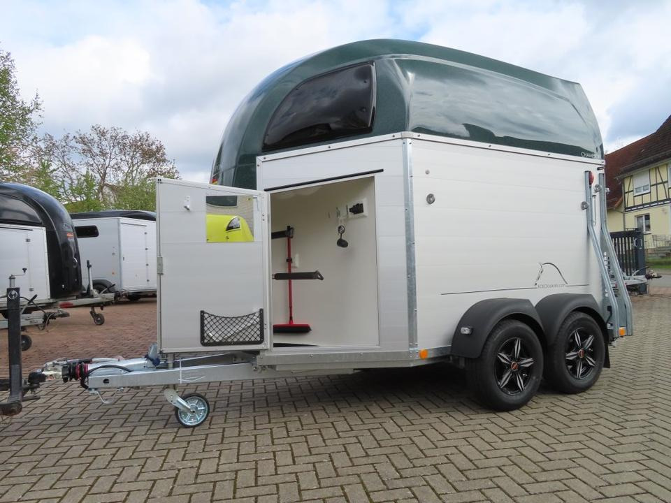 Böckmann Pferdeanhänger Champion R Flügeltür Saka. 100km/h - Reboque para cavalos: foto 5 Böckmann Pferdeanhänger Champion R Flügeltür Saka. 100km/h - Reboque para cavalos: foto 5