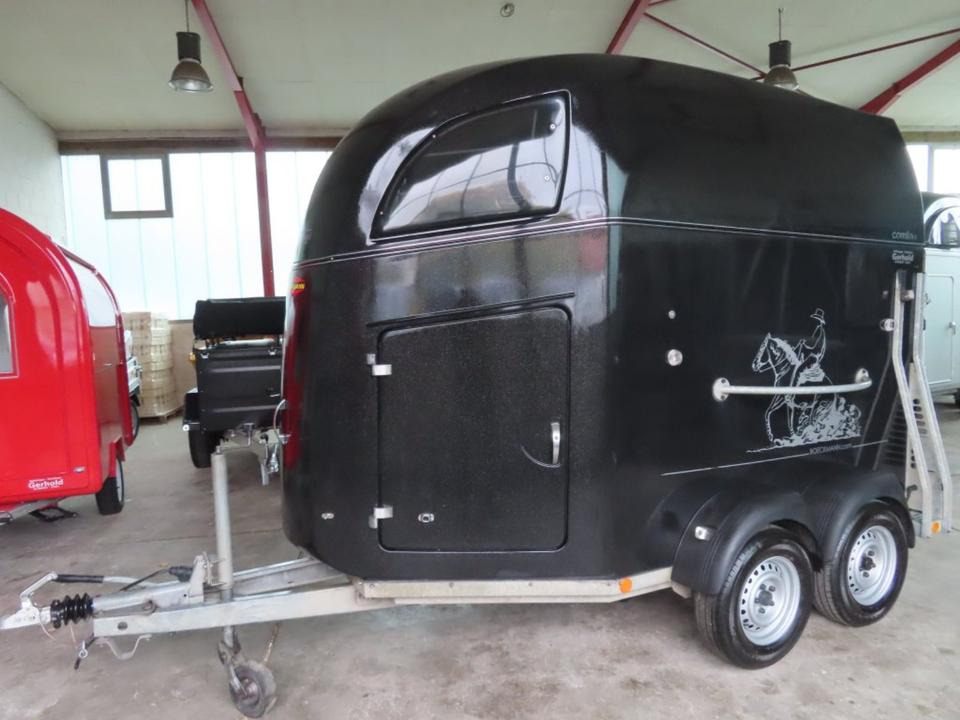 Böckmann,Pferdeanhänger,Comfort "Western" ALUBODEN, 100 km/h - Reboque para cavalos: foto 1 Böckmann,Pferdeanhänger,Comfort "Western" ALUBODEN, 100 km/h - Reboque para cavalos: foto 1