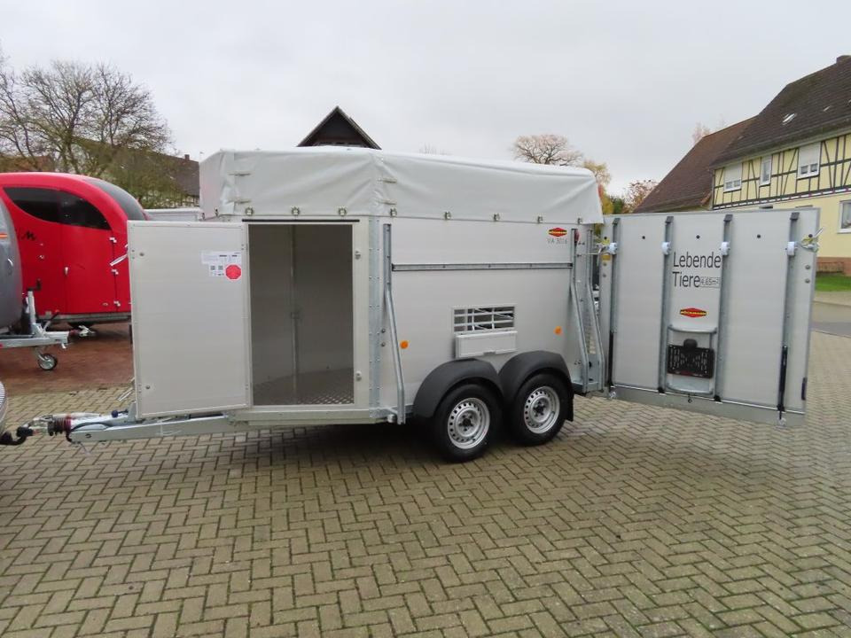 Böckmann Viehanhänger, 2,4 to. Tür/Rampekombi, Humbaur, Fendt - Reboque transporte de gado: foto 5 Böckmann Viehanhänger, 2,4 to. Tür/Rampekombi, Humbaur, Fendt - Reboque transporte de gado: foto 5