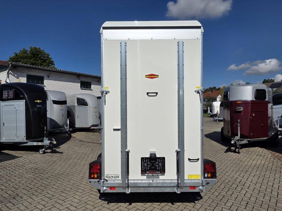 Kofferanhänger PKW-Anhänger Böckmann KT 3015/27 Innenhöhe 2400mm - Reboque furgão: foto 3 Kofferanhänger PKW-Anhänger Böckmann KT 3015/27 Innenhöhe 2400mm - Reboque furgão: foto 3
