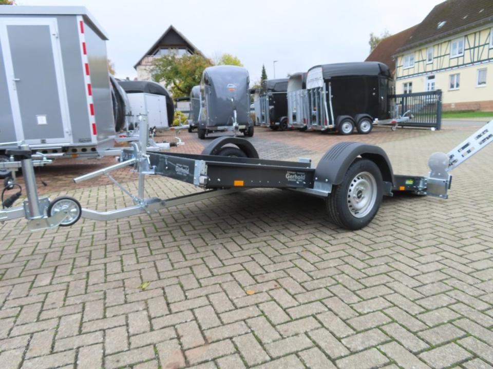 PKW Absenkanhänger, Unsinn, 750 kg, ungebremst, 100 km/h - Reboque plataforma/ Caixa aberta: foto 1 PKW Absenkanhänger, Unsinn, 750 kg, ungebremst, 100 km/h - Reboque plataforma/ Caixa aberta: foto 1