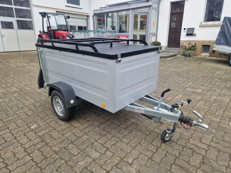 PKW-Anhänger Kofferanhänger TPV KT-EB 2 VS 100km/h - Reboque para carros: foto 1 PKW-Anhänger Kofferanhänger TPV KT-EB 2 VS 100km/h - Reboque para carros: foto 1