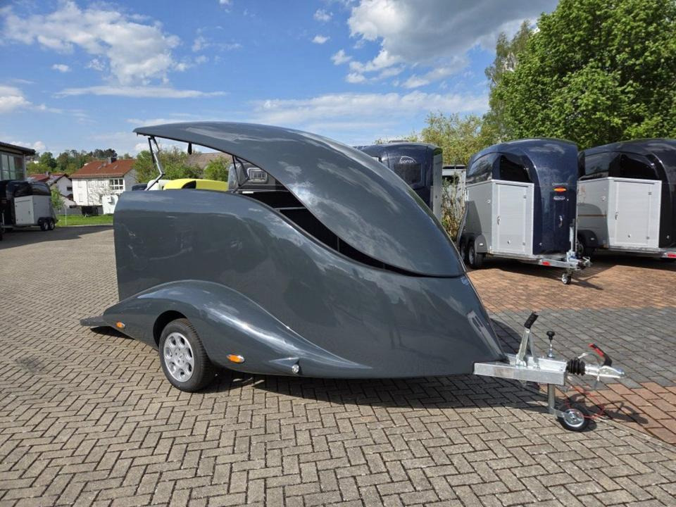 PKW Anhänger geschlossen Motorrad Mieten Leihen 1000kg 100km/h - Reboque para moto: foto 5 PKW Anhänger geschlossen Motorrad Mieten Leihen 1000kg 100km/h - Reboque para moto: foto 5