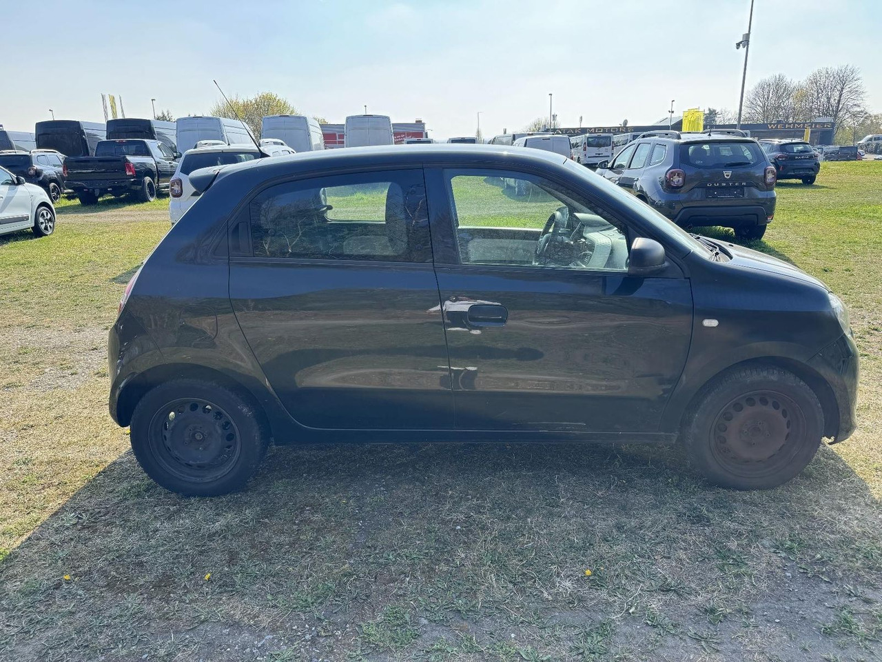 Renault Twingo Life SCe70 KLIMA - Automóvel: foto 4 Renault Twingo Life SCe70 KLIMA - Automóvel: foto 4