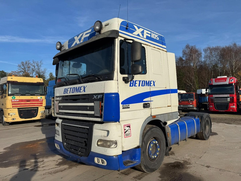DAF 105 XF 460 Space Cab (MANUAL GEARBOX / BOITE MANUELLE / 2011) - Tractor: foto 1 DAF 105 XF 460 Space Cab (MANUAL GEARBOX / BOITE MANUELLE / 2011) - Tractor: foto 1