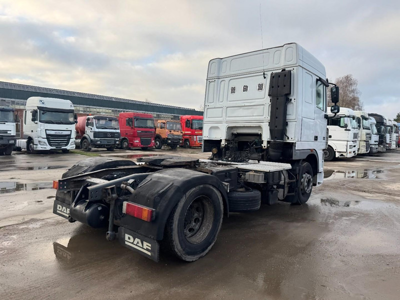 DAF 105 XF 460 Space Cab (MANUAL GEARBOX / BOITE MANUELLE / PERFECT CONDITION) - Tractor: foto 5 DAF 105 XF 460 Space Cab (MANUAL GEARBOX / BOITE MANUELLE / PERFECT CONDITION) - Tractor: foto 5