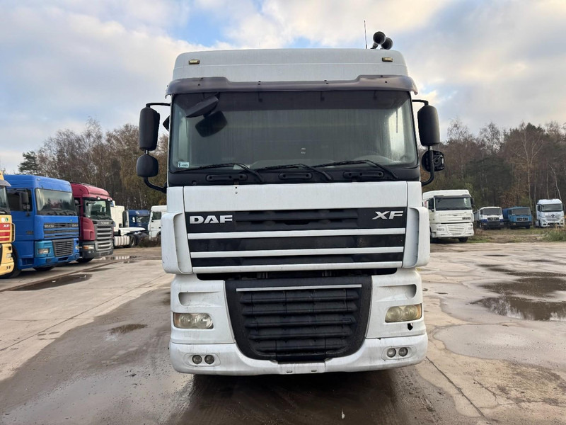 DAF 105 XF 460 Space Cab (MANUAL GEARBOX / BOITE MANUELLE / PERFECT CONDITION) - Tractor: foto 2 DAF 105 XF 460 Space Cab (MANUAL GEARBOX / BOITE MANUELLE / PERFECT CONDITION) - Tractor: foto 2