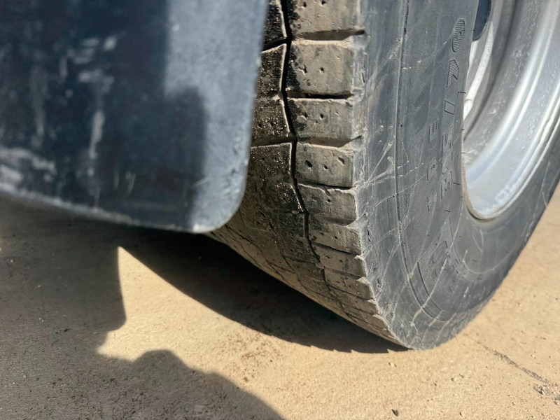 Tractor Scania 124 - 420 Topline (MANUAL GEARBOX / BOITE MANUELLE / RETARDER): foto 9 Tractor Scania 124 - 420 Topline (MANUAL GEARBOX / BOITE MANUELLE / RETARDER): foto 9