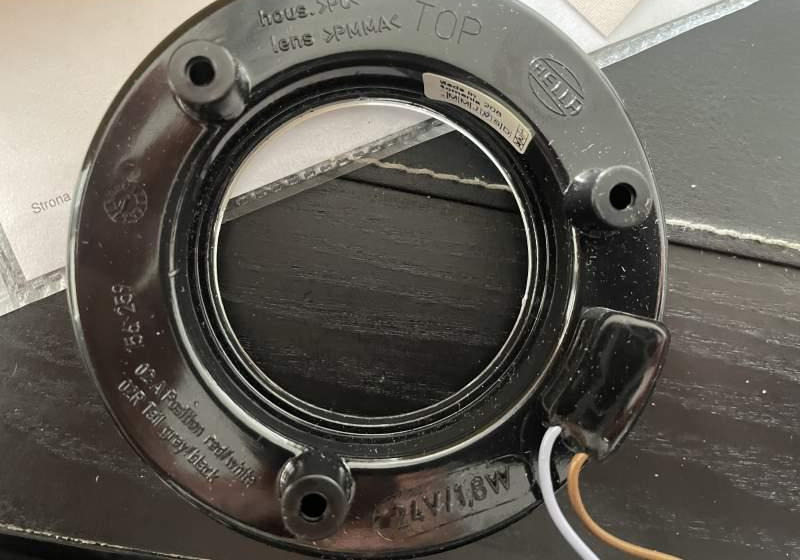 Scania New Century - Farol traseiros de Caminhão: foto 2 Scania New Century - Farol traseiros de Caminhão: foto 2