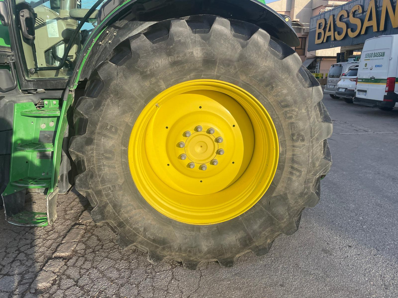 JOHN DEERE 6175 R - Trator: foto 5 JOHN DEERE 6175 R - Trator: foto 5